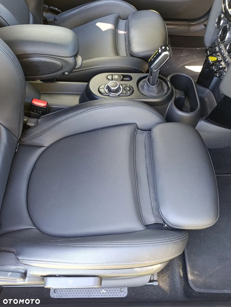 MINI Cooper - 17