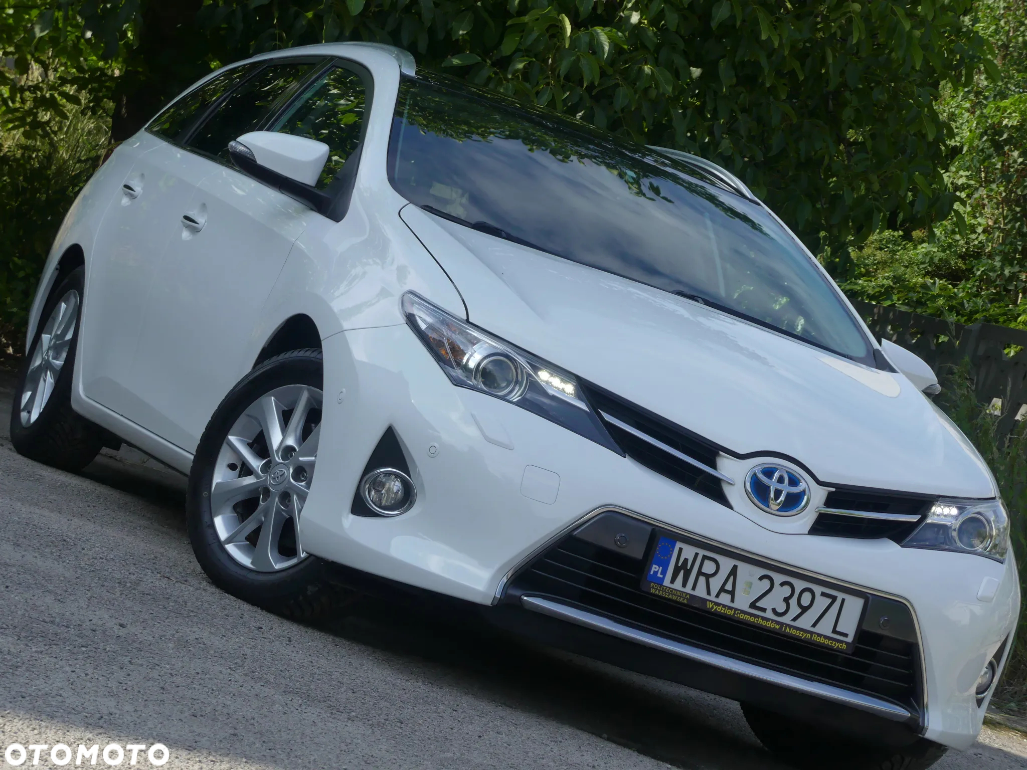 Toyota Auris 1.8 VVT-i Hybrid Automatik Executive - 16
