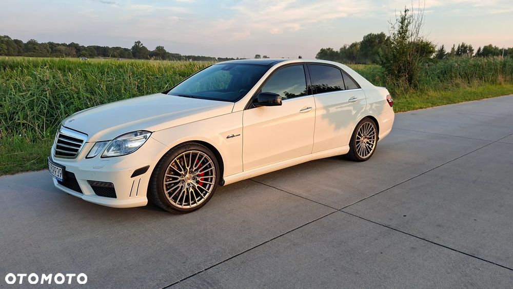 Mercedes-Benz Klasa E 63 AMG - 3