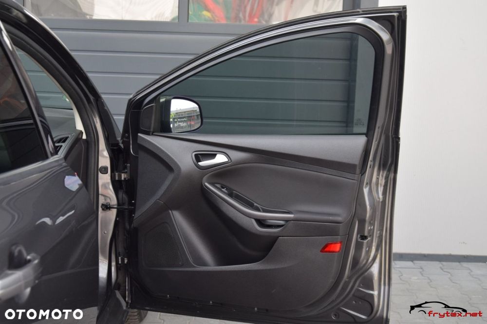 Ford Focus - 18