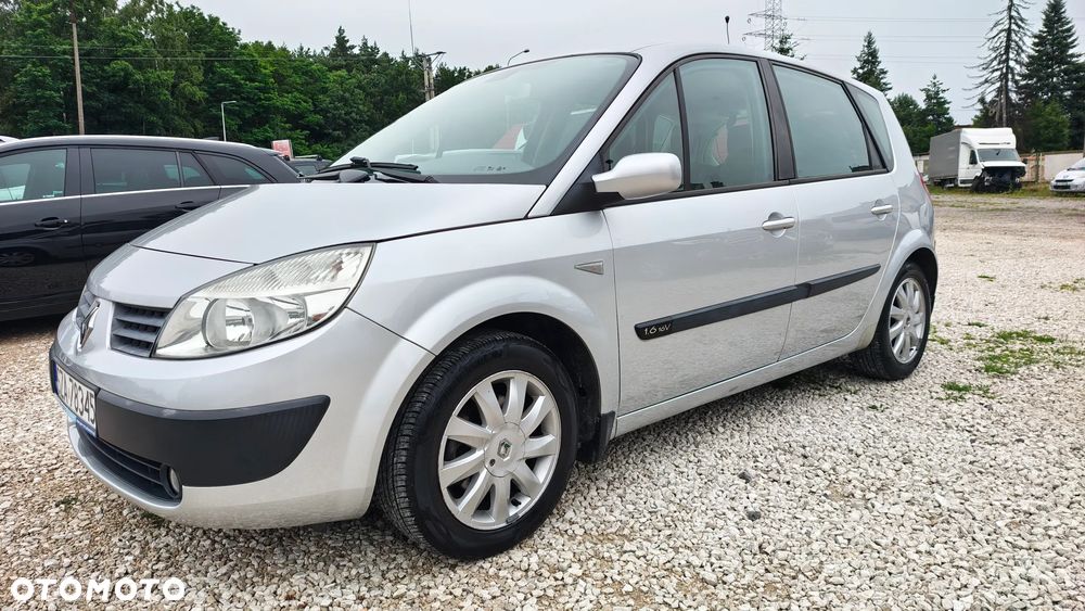 Renault Scenic - 9
