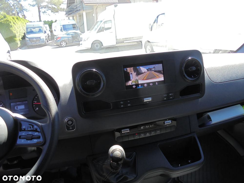 Mercedes-Benz SPRINTER 317 CDI - 16