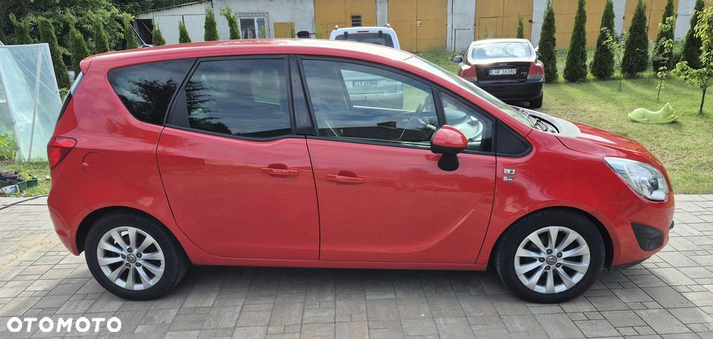 Opel Meriva - 8