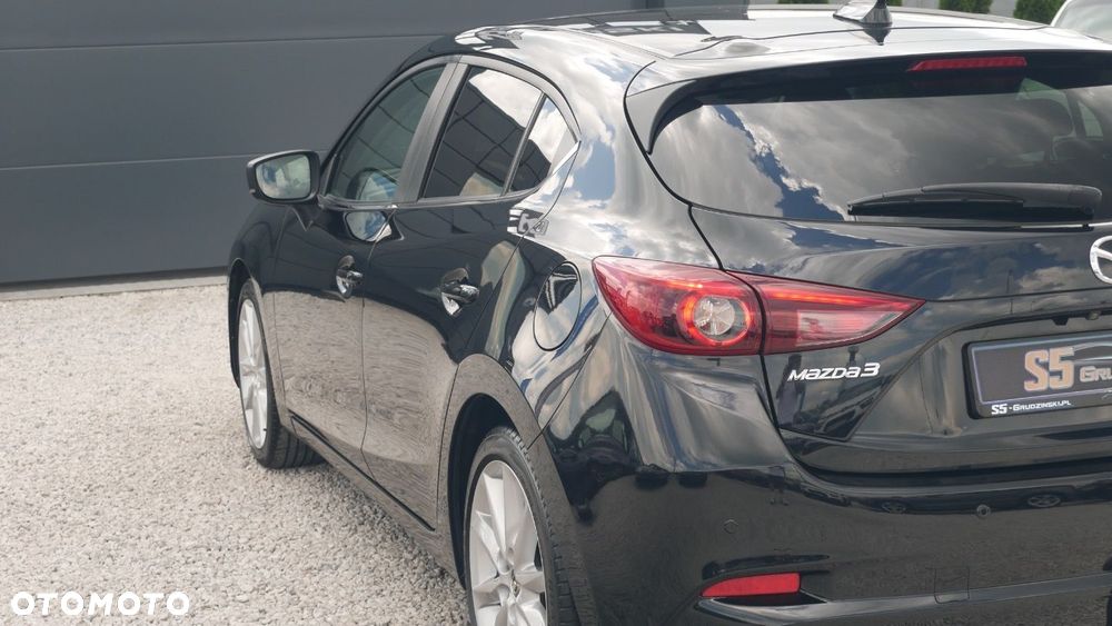 Mazda 3 - 6