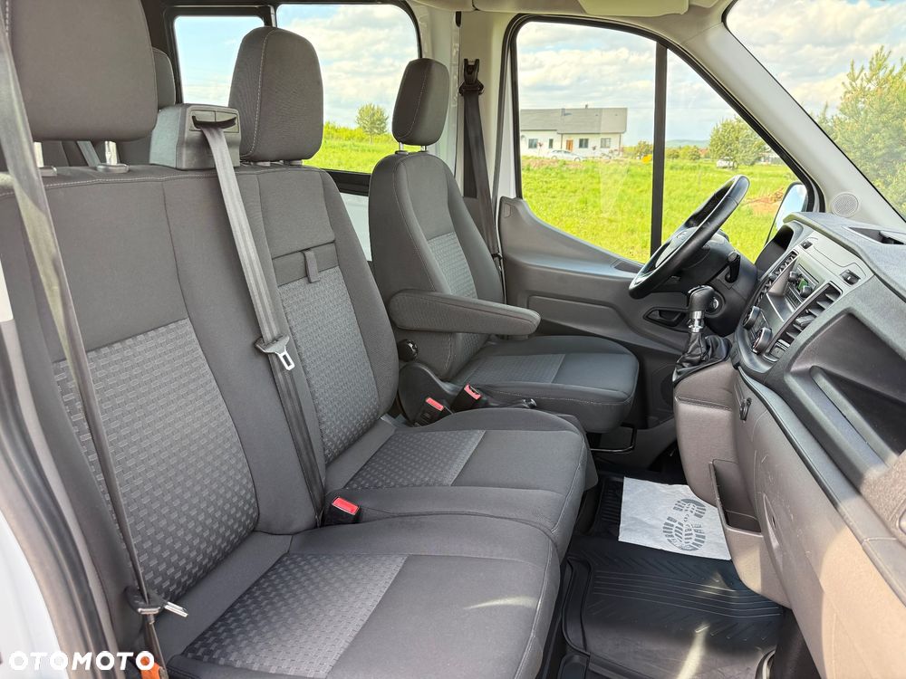 Ford Transit - 9