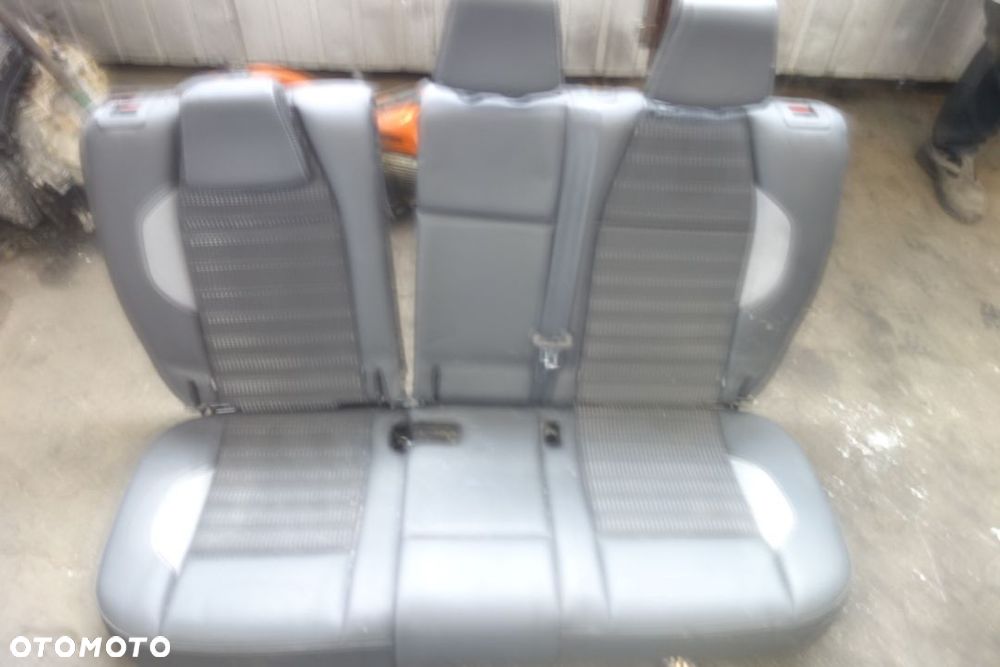 KOMPLET SIEDZEŃ PEUGEOT 2008 - 5