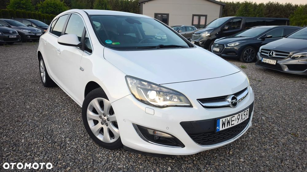 Opel Astra 1.4 T Cosmo S&S - 2