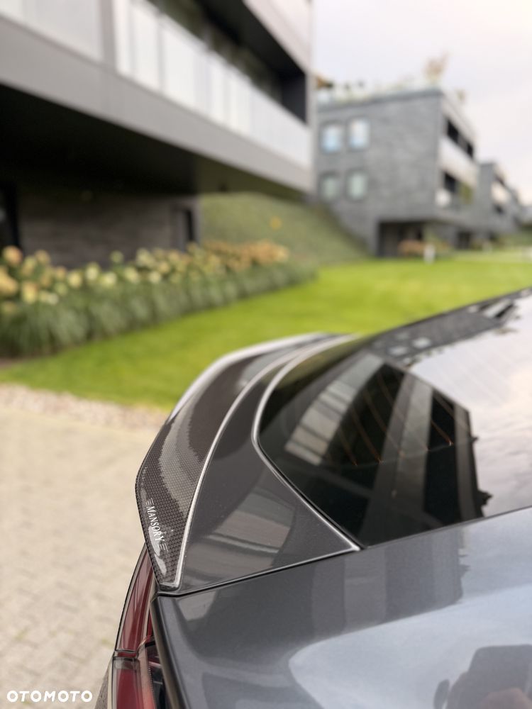 Lamborghini Urus Standard - 7