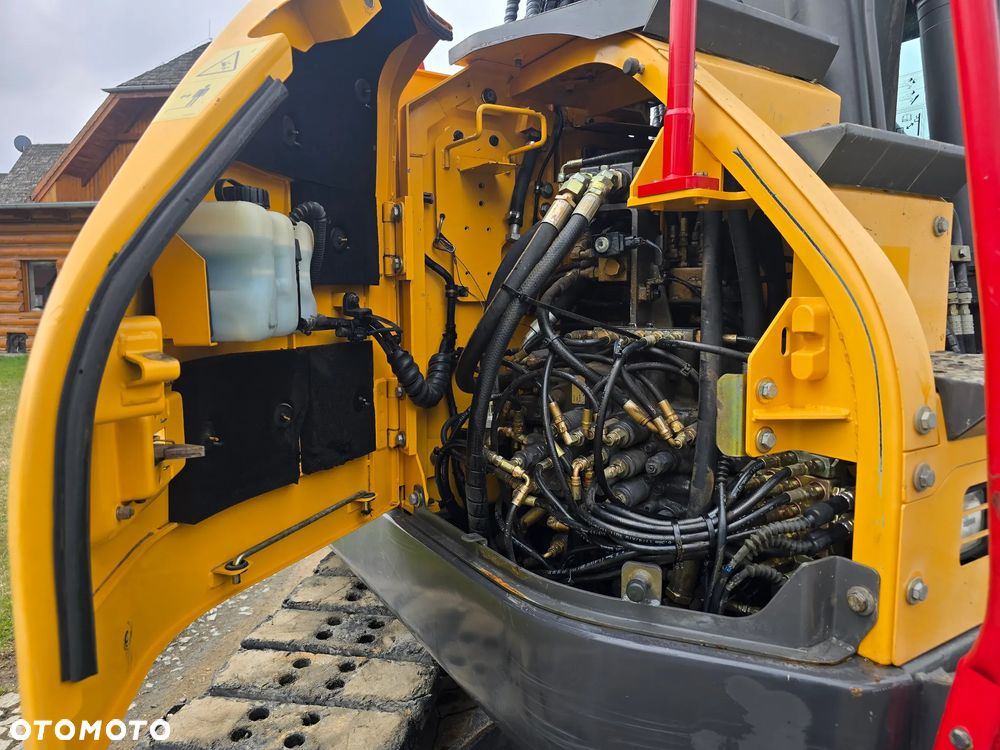 Volvo ECR145 - 14