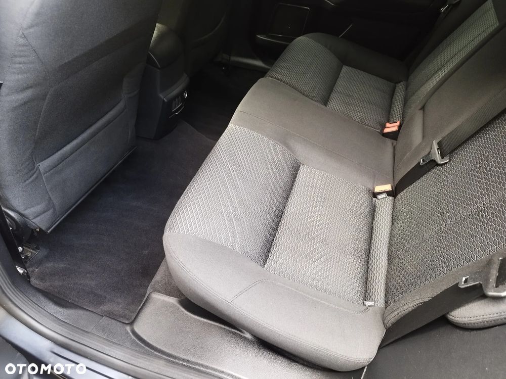 Ford Mondeo 2.0 Ghia Executive - 16