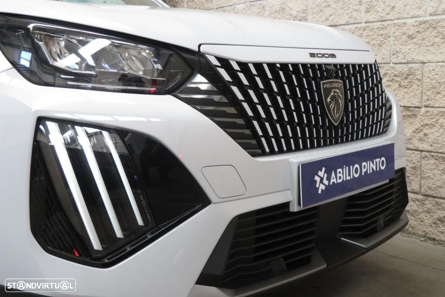 Peugeot 2008 1.2 Hybrid Allure e-DCS6 - 34