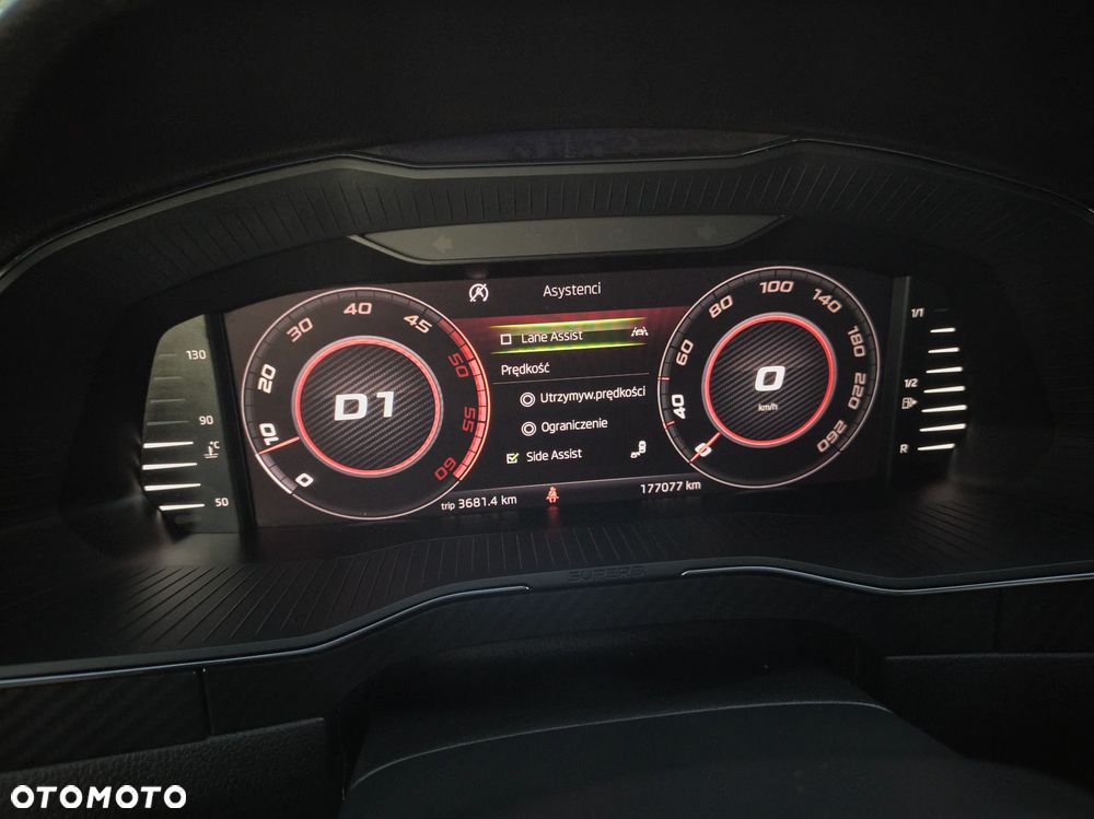 Skoda Superb 2.0 TDI 4x4 DSG Sportline - 36
