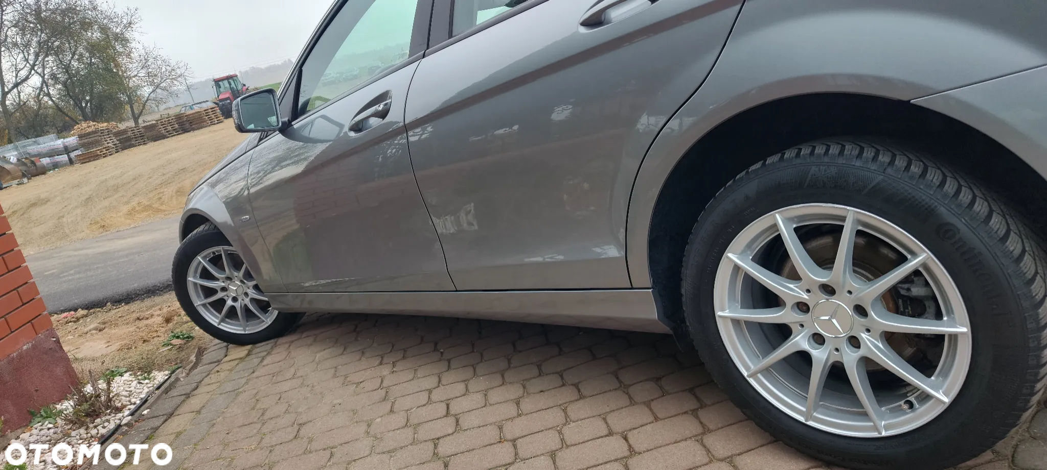 Mercedes-Benz Klasa C 180 T Kompressor BlueEFFICIENCY Elegance - 9
