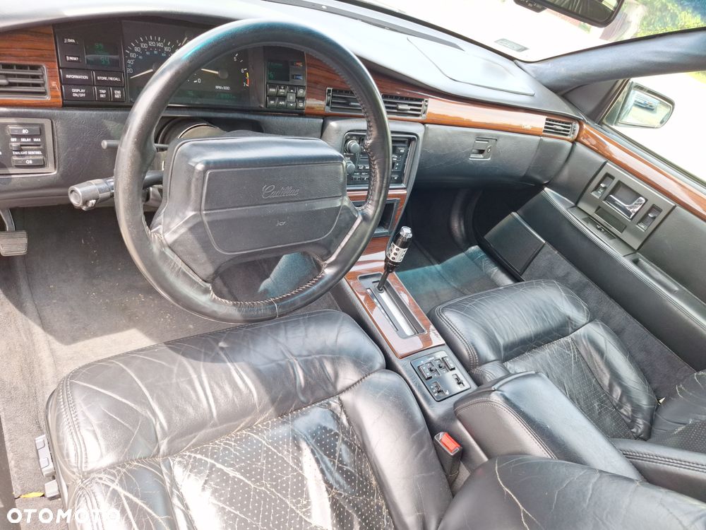 Cadillac Seville - 22