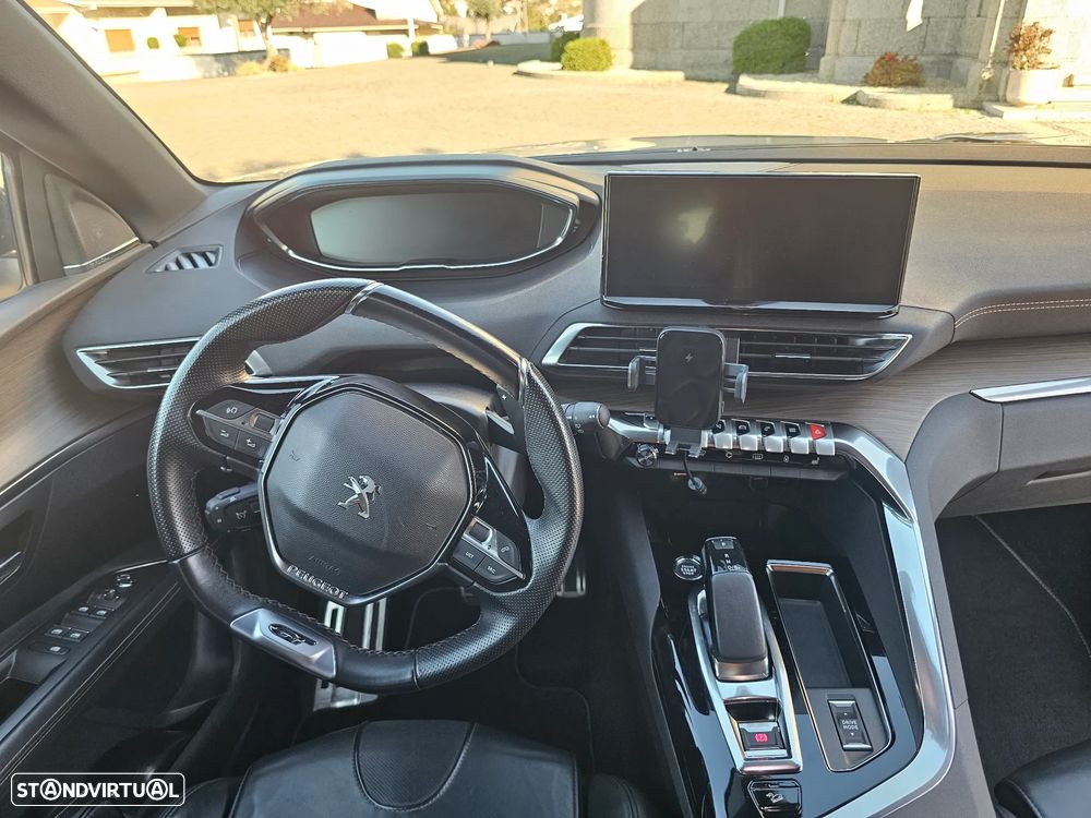 Peugeot 3008 225 e-EAT8 GT Pack - 19