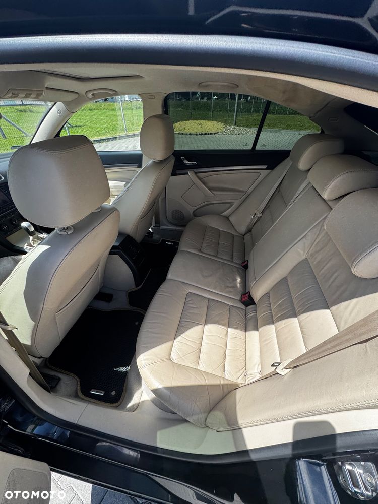 Skoda Octavia 2.0 TDI Elegance - 11