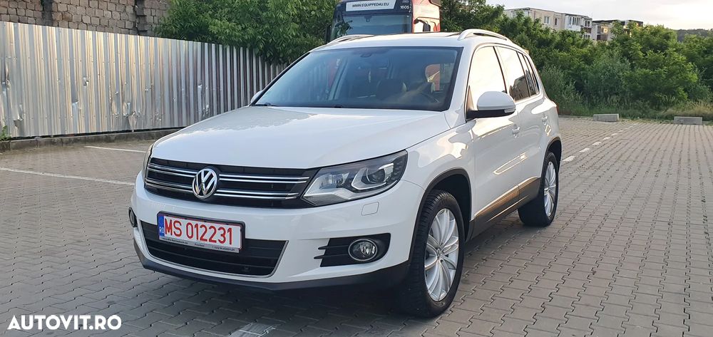 Volkswagen Tiguan 2.0 TDI DPF 4Motion BlueMotion Technology Track & Field - 22