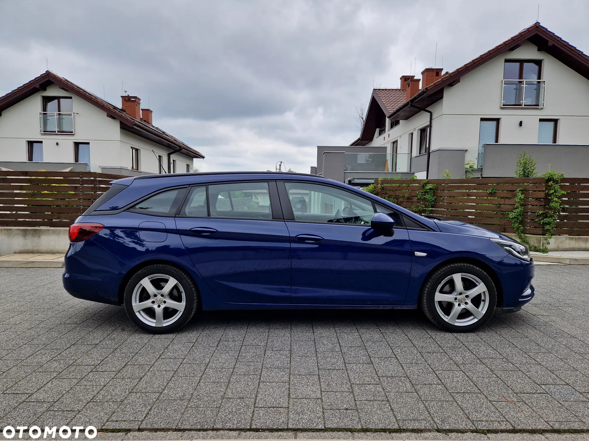 Opel Astra 1.6 CDTI Automatik Sports Tourer Active - 8
