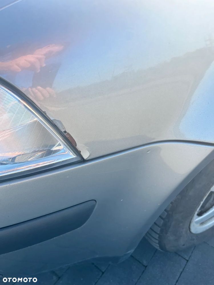 Volkswagen Passat 1.9 TDI Comfortline - 21