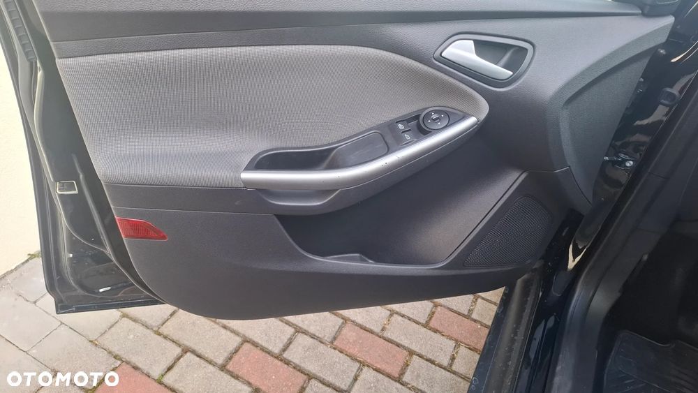 Ford Focus - 11