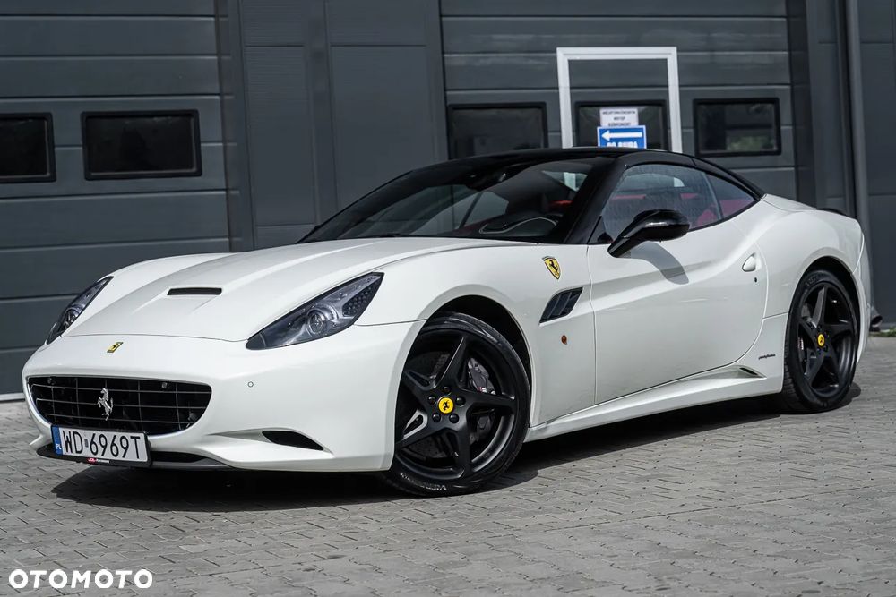 Ferrari California F1 DCT - 8