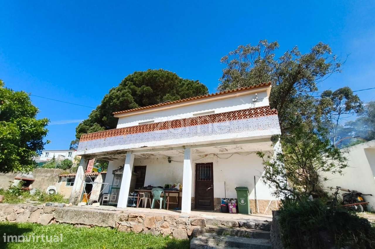Terreno de 1.928 m² com moradia para reabilitar | Malveira da Serra - Grande imagem: 2/39