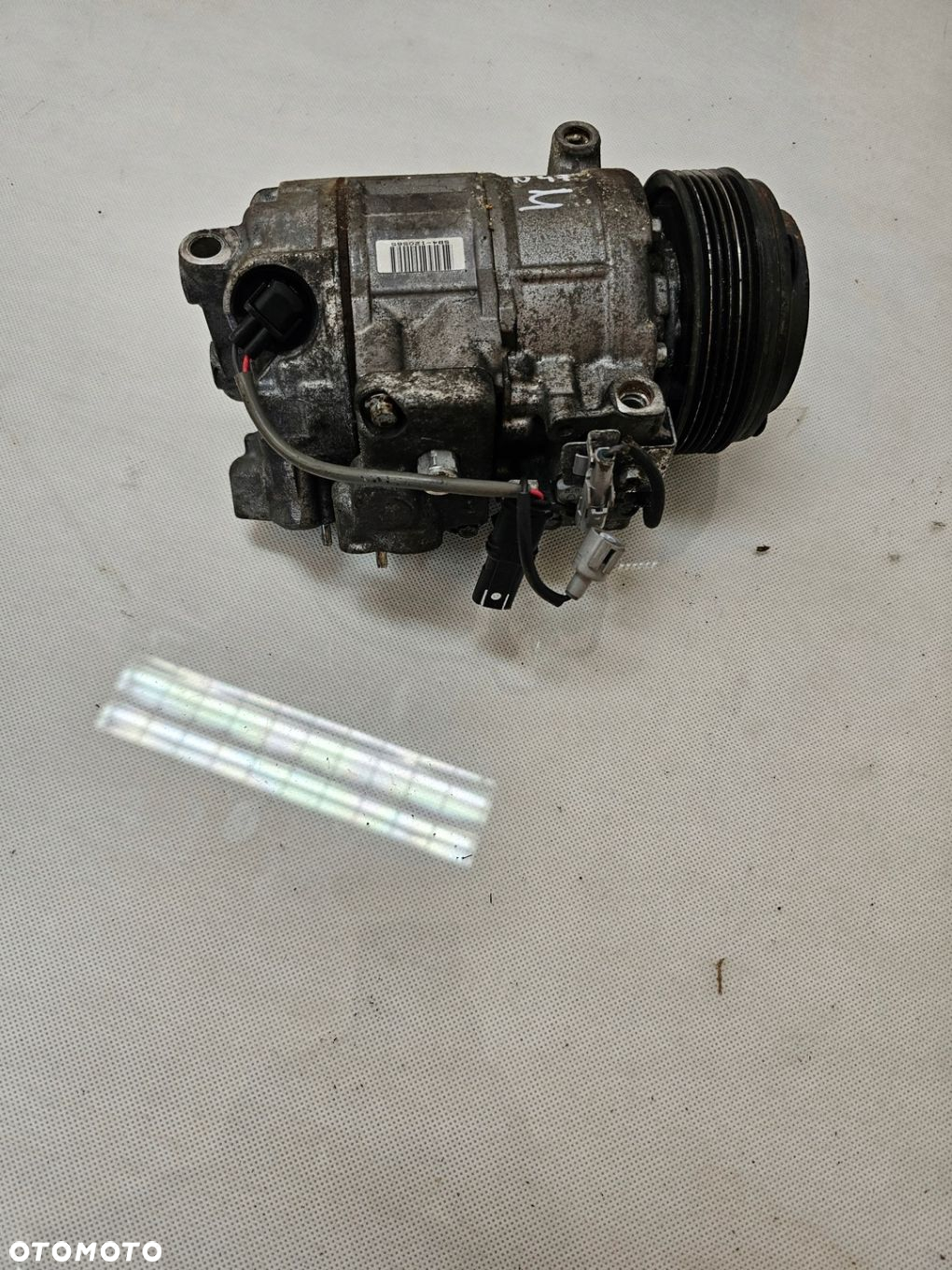 2008 BMW E87 22527010 SPRĘŻARKA KLIMATYZACJI - 2