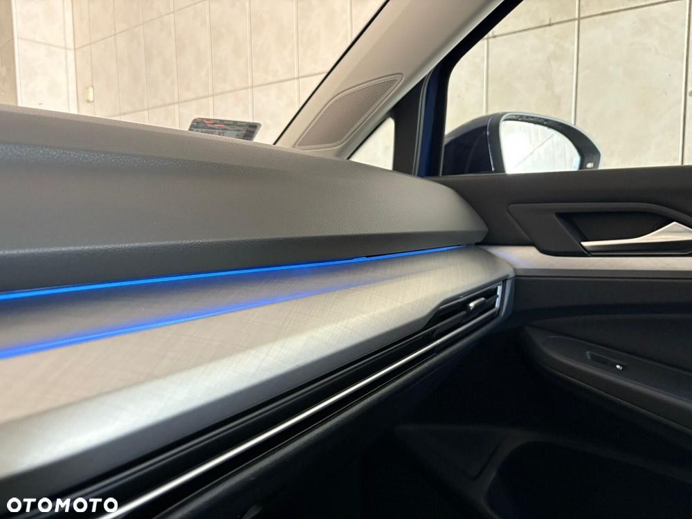 Volkswagen Golf - 29