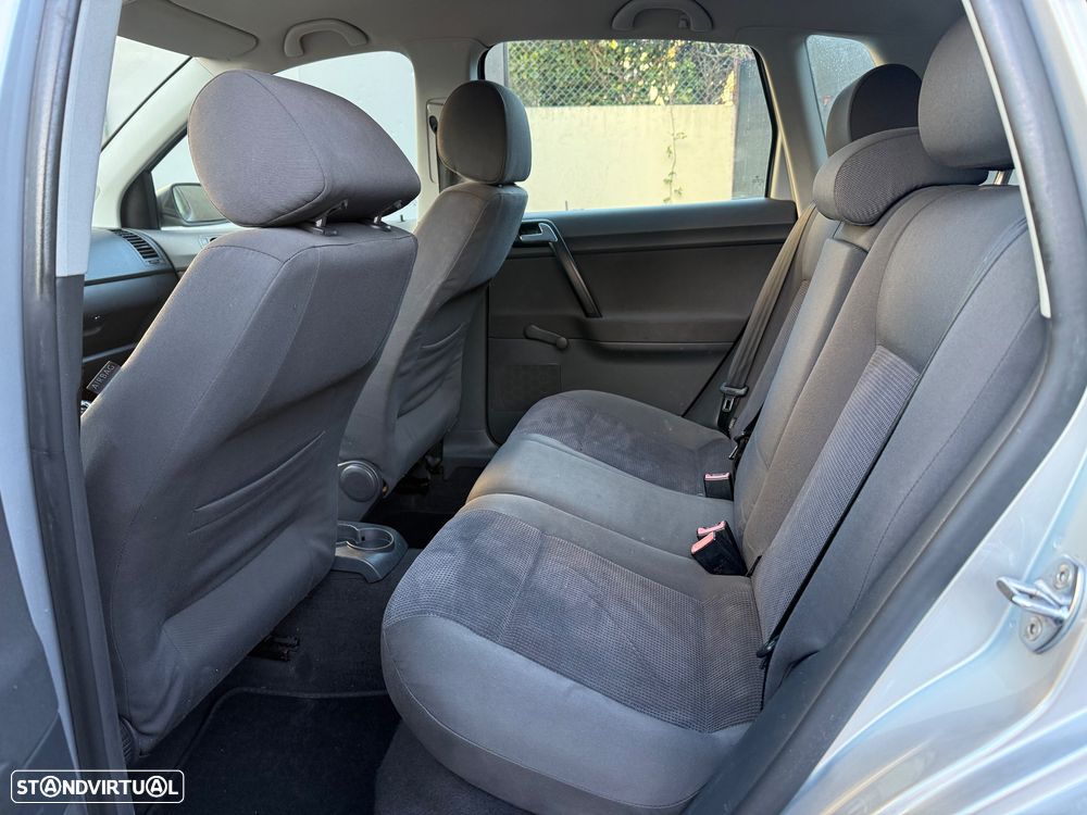 VW Polo 1.2 Confortline - 10