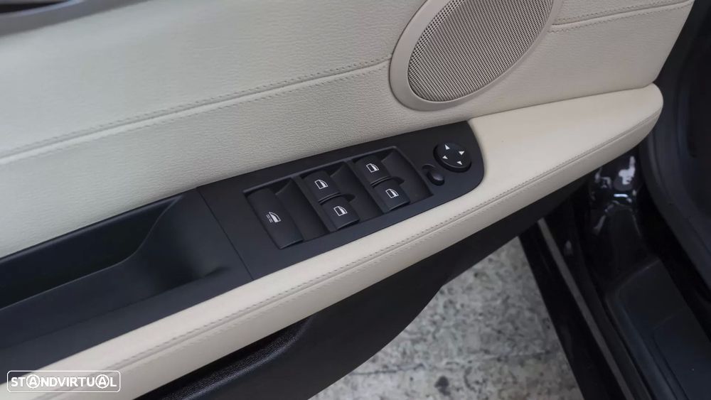 BMW Z4 23 i Auto - 16