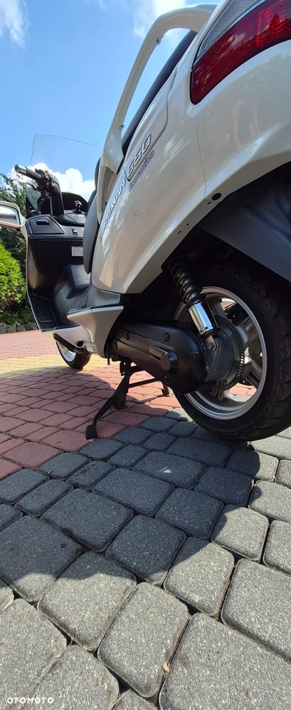 Suzuki Burgman - 11
