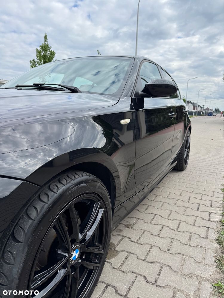 BMW Seria 1 120i - 7