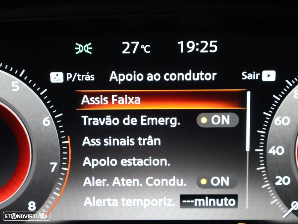 Nissan Juke 1.0 DIG-T N-Connecta - 18