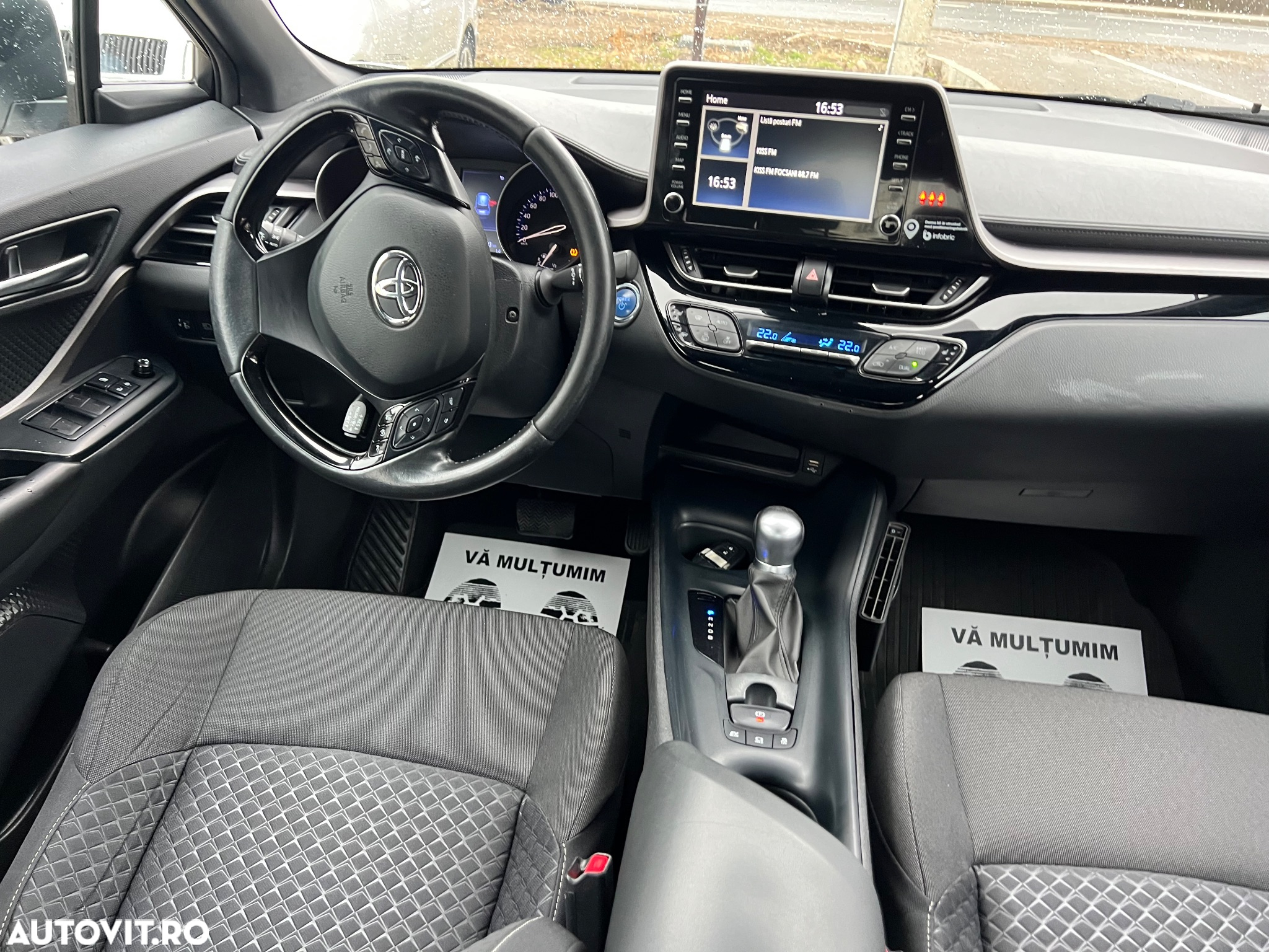 Toyota C-HR 1.8 Hybrid Business Edition - 11