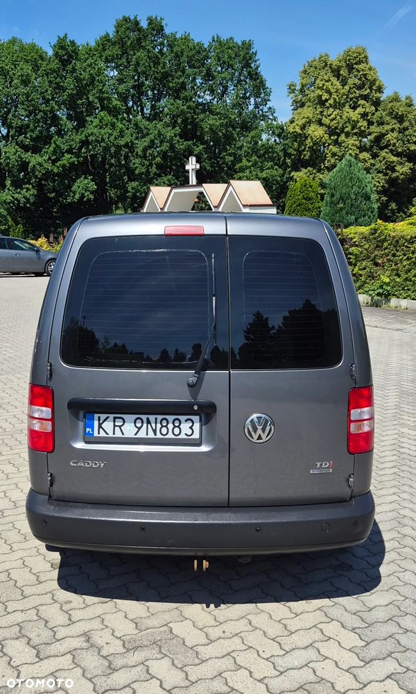 Volkswagen Caddy Highline Mixt DSG - 7