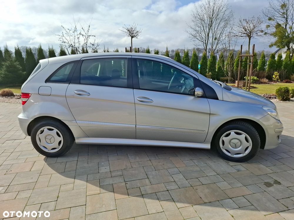 Mercedes-Benz Klasa B 170 Special Edition - 23