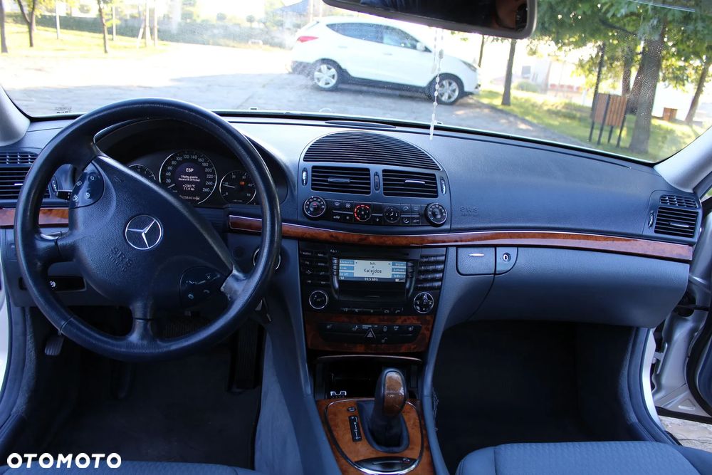 Mercedes-Benz Klasa E - 14