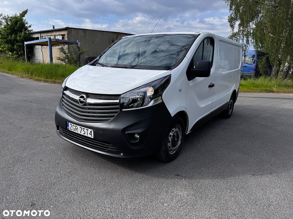 Opel Vivaro - 1