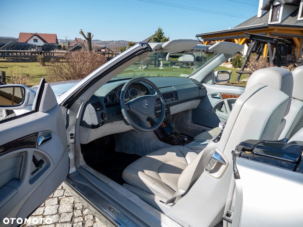 Mercedes-Benz SL 500 - 26