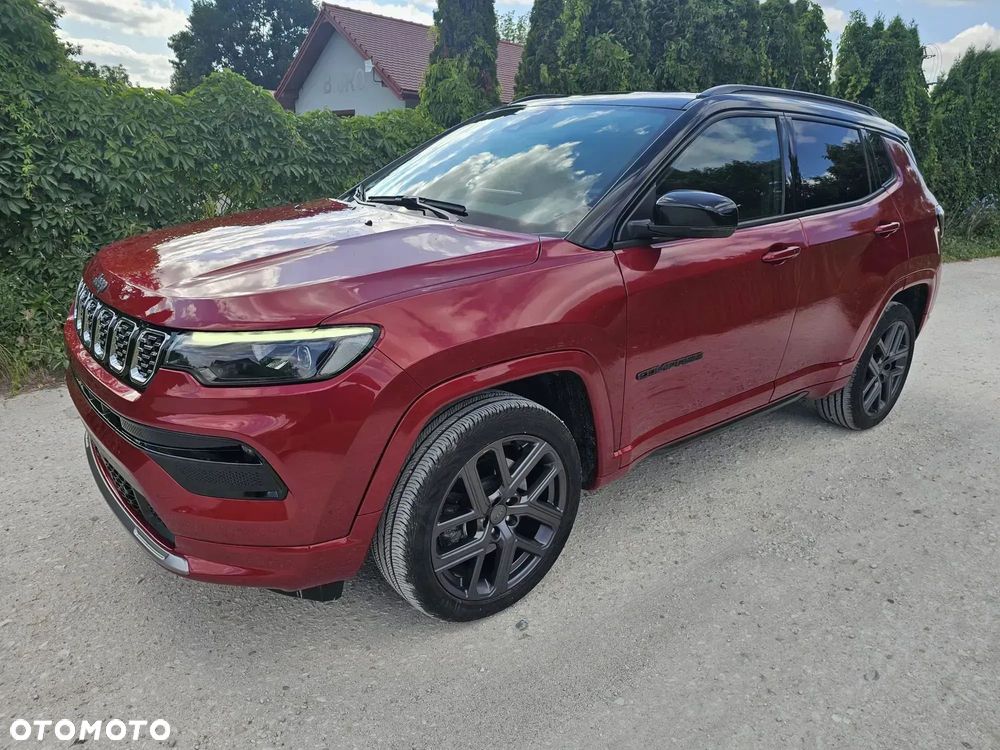 Jeep Compass - 1