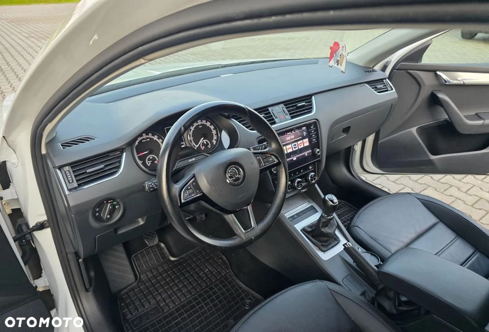 Skoda Octavia 1.6 TDI Style - 19