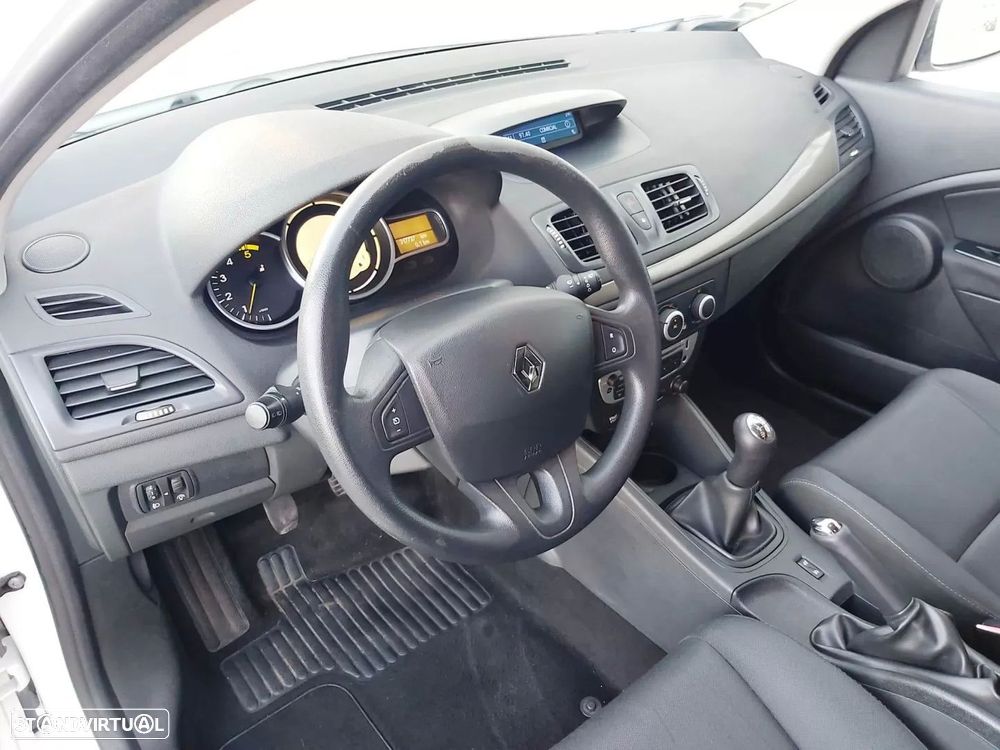 Renault mégane 1.5 dci iii hatchback - 25