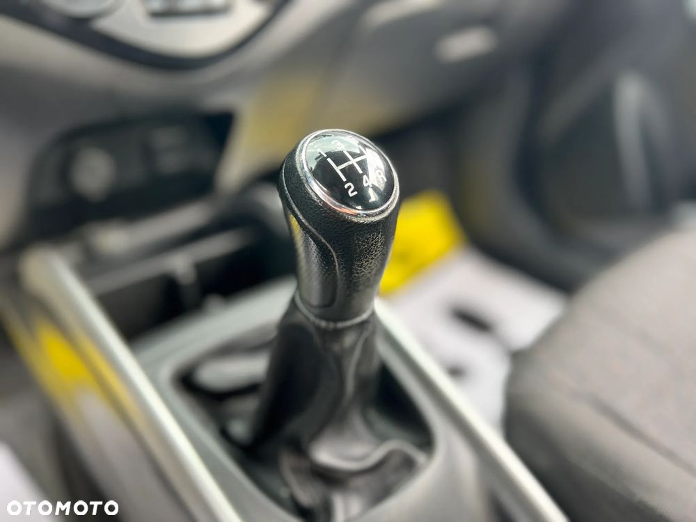 Suzuki Baleno - 22