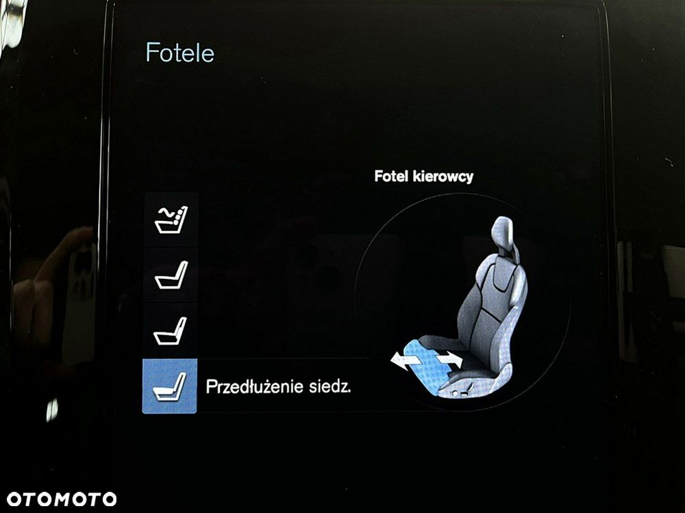 Volvo V90 Cross Country - 31