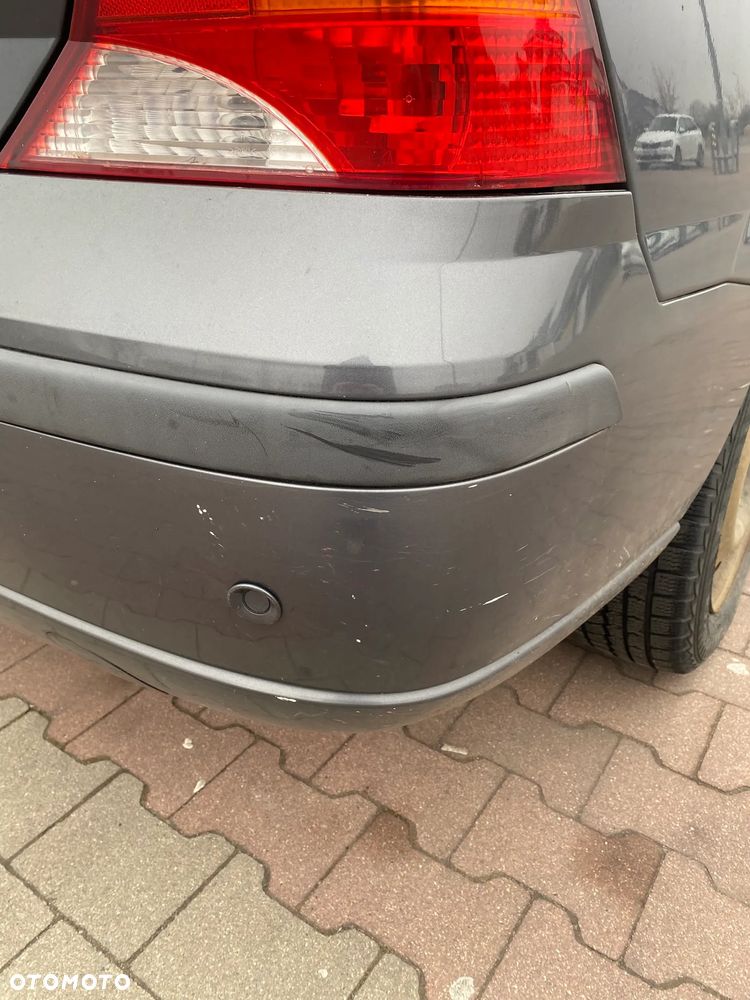 Ford Focus 1.8 FX - 12