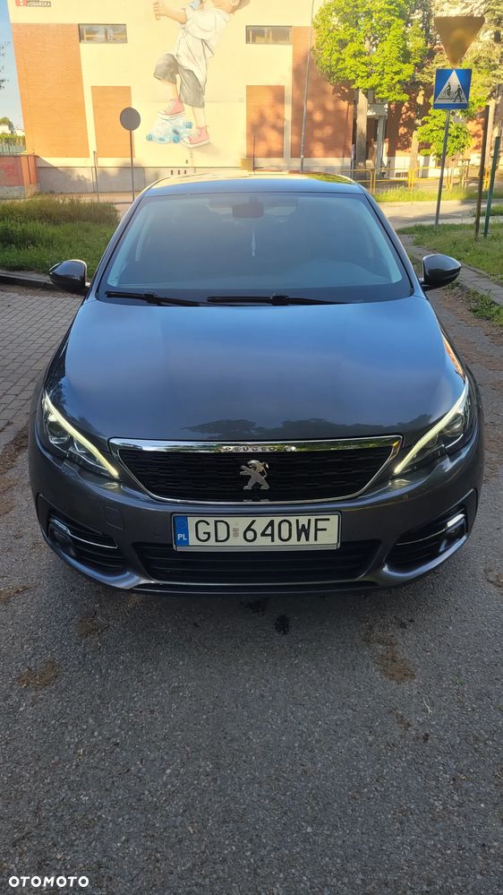 Peugeot 308 1.2 PureTech Allure S&S - 6
