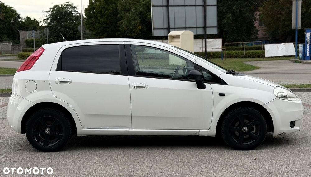 Fiat Punto - 8