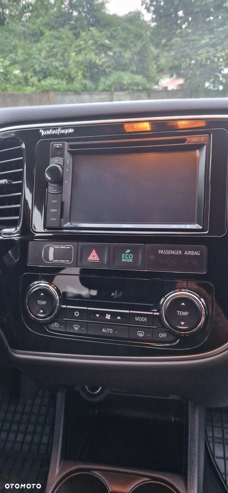 Mitsubishi Outlander 2.0 City Style 2WD - 23