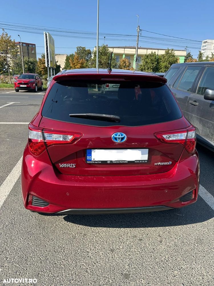 Toyota Yaris - 4