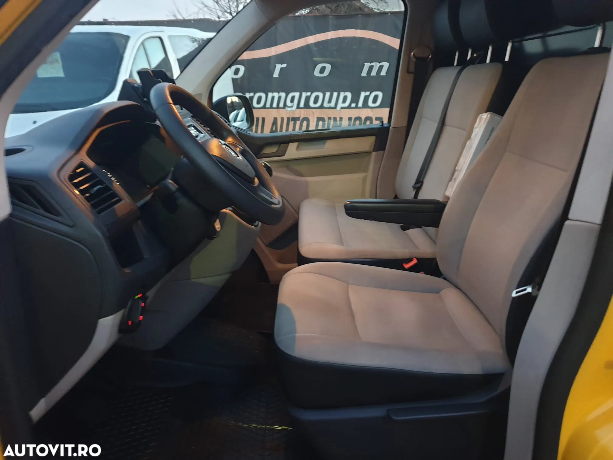 Volkswagen Transporter Kombi T6 2.0 TDI 75 kW LR - 20